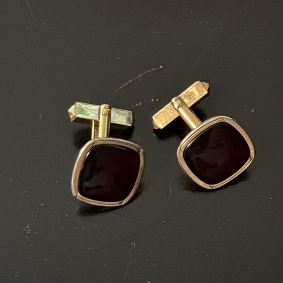 VINTAGE 1/20-12 K G. F. SWANK OVAL DARK RUBY RED LUCITE  CUFFLINKS - Picture 3 of 4